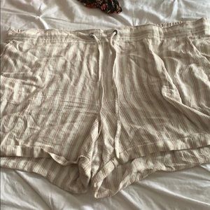 Plus size cloth shorts